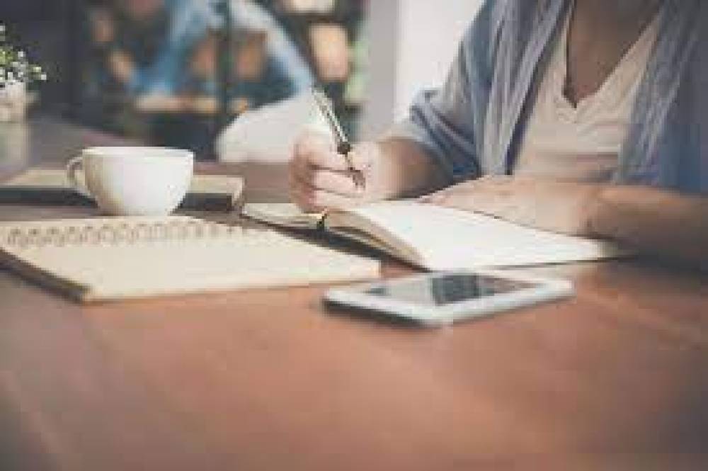 Como Criar uma Rotina de Estudos Eficiente em Casa