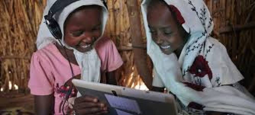 A Evolução da Informática ao Longo dos Anos em África