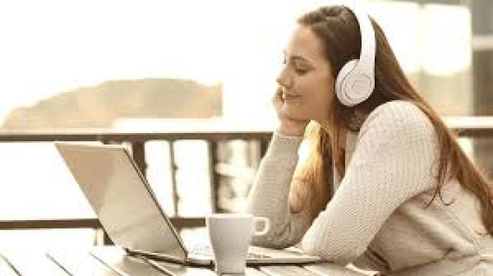 5 pontos positivos sobre o ensino online