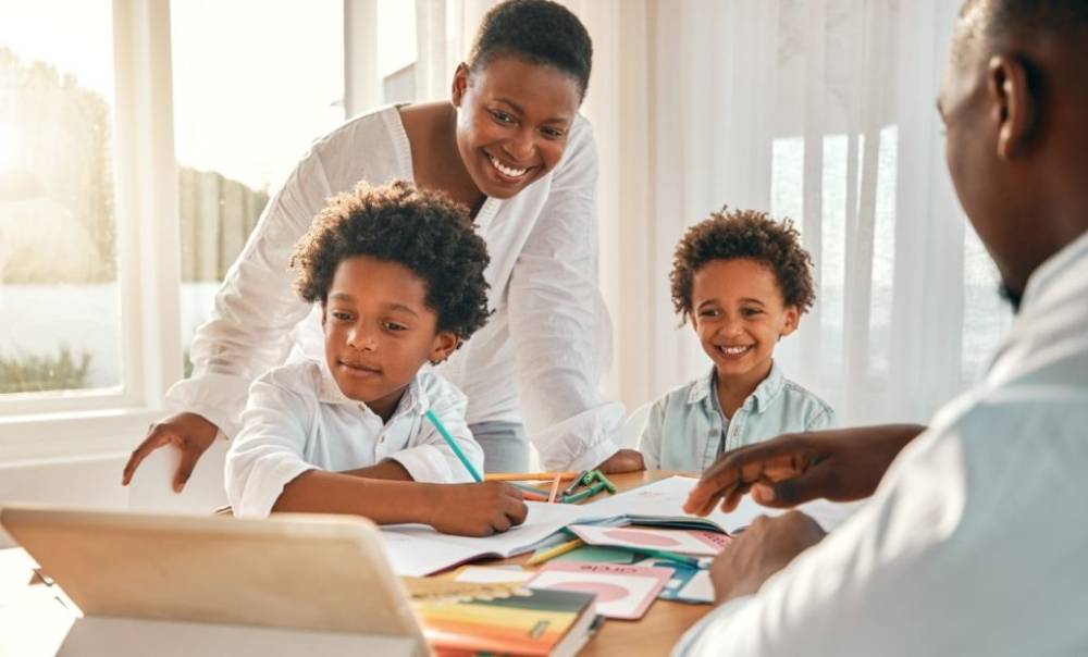 O Papel dos Pais no Sucesso Escolar dos Filhos